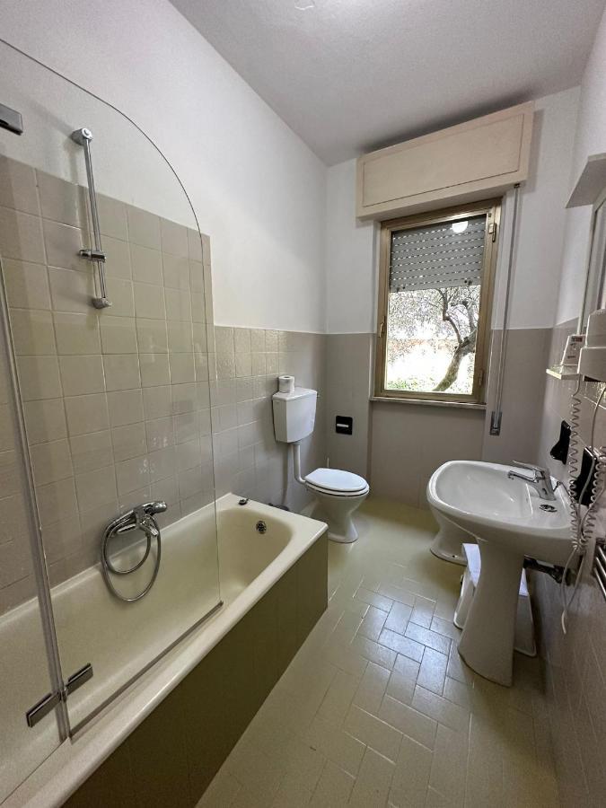 Hotel La Pineta Carrara Zewnętrze zdjęcie
