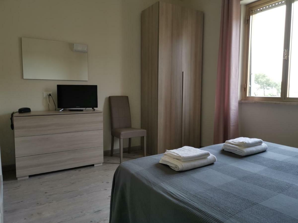 Hotel La Pineta Carrara Zewnętrze zdjęcie